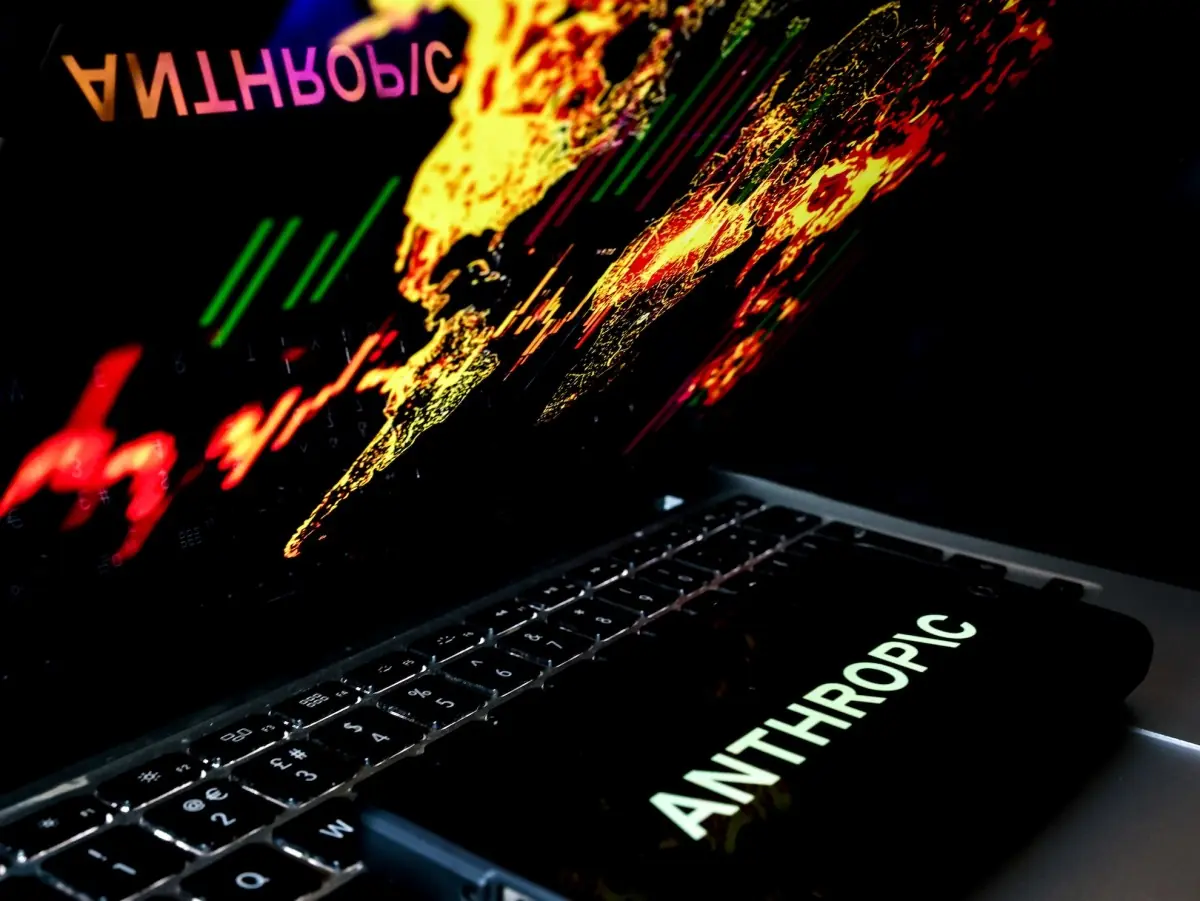 باحثو Anthropic يطورون نظامًا ذاتي التحسن لمحاذاة الذكاء الاصطناعي