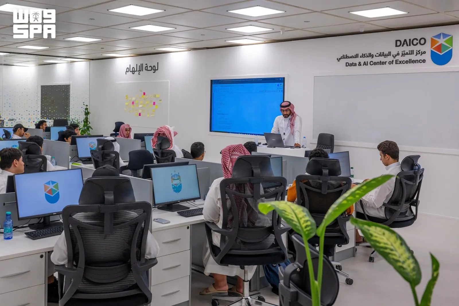 موهبة توسع برامجها الصيفية إلى الذكاء الاصطناعي والتقنيات المتقدمة