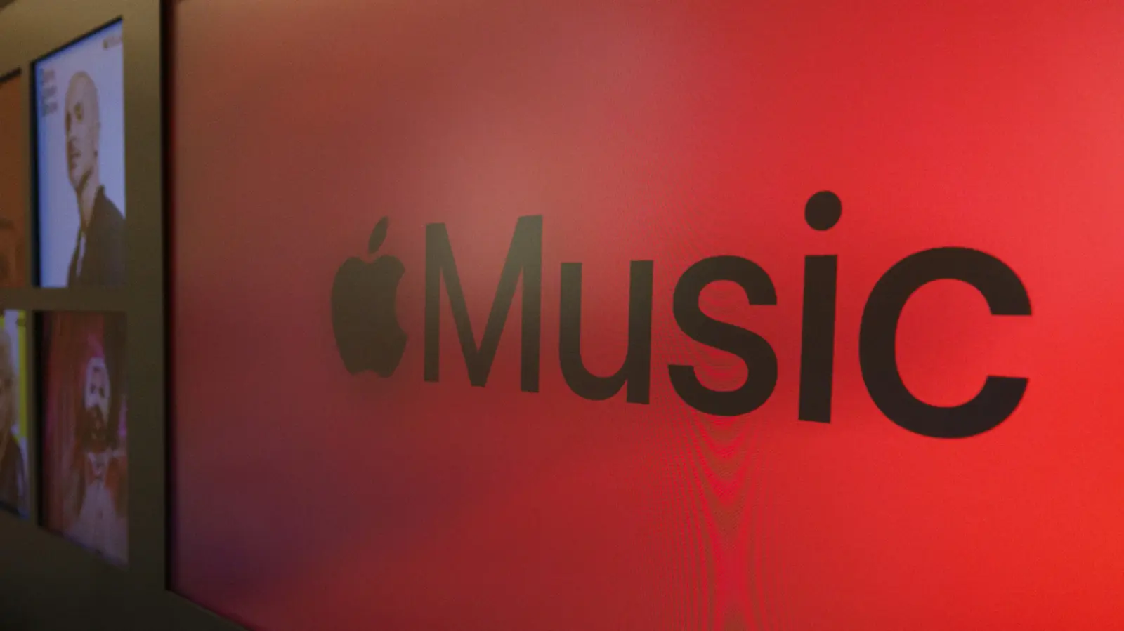 Apple Music تُطلق علامات لتمييز المقاطع الموسيقية المنتجة بالذكاء الاصطناعي