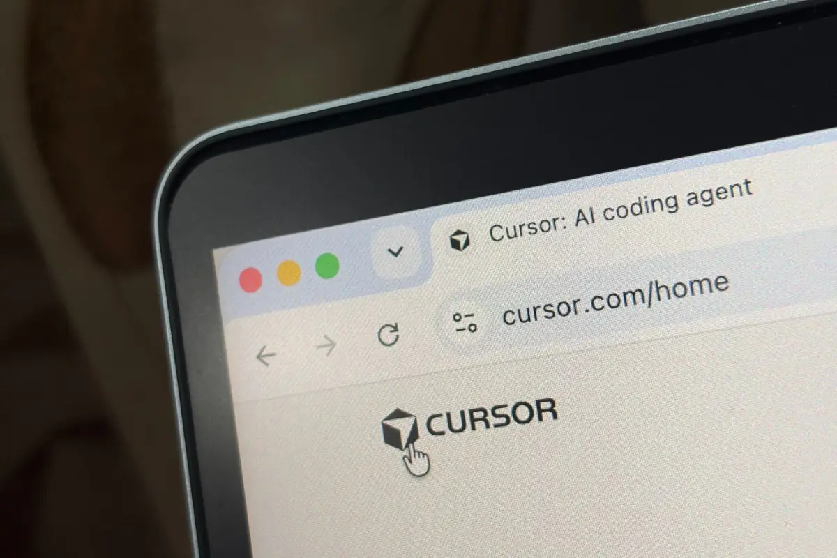 SpaceX تُغلق استحواذها على شركة Cursor لتطوير البرمجيات بالذكاء الاصطناعي