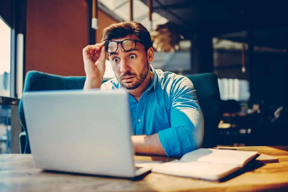 عمالقة التقنية يخفون التزامات بقيمة 3 تريليونات دولار لتمويل الذكاء الاصطناعي خارج ميزانياتهم